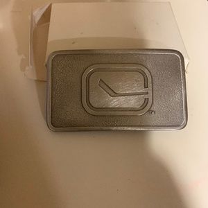 Vancouver Canucks NHL Belt Buckle (NEW no tags)